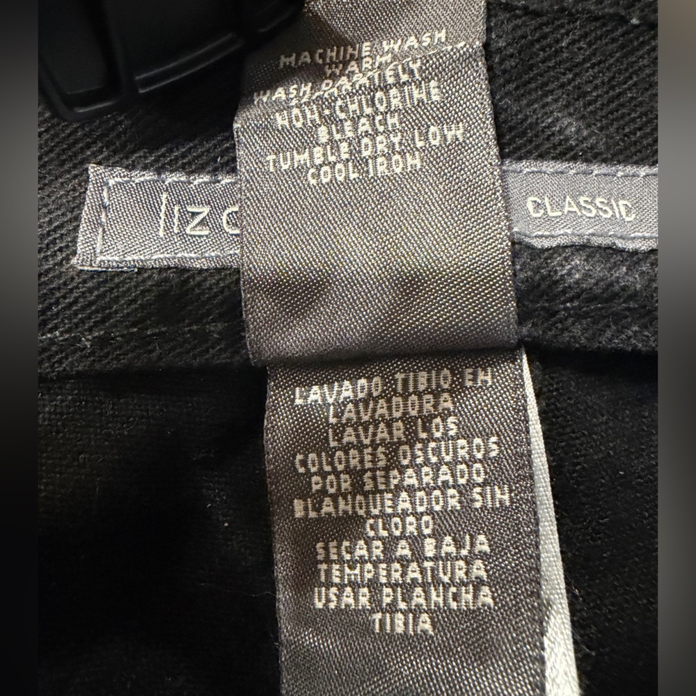 Liz Claiborne Black Denim Pants and lovely New Day top. Gently used. - Picture 5 of 11